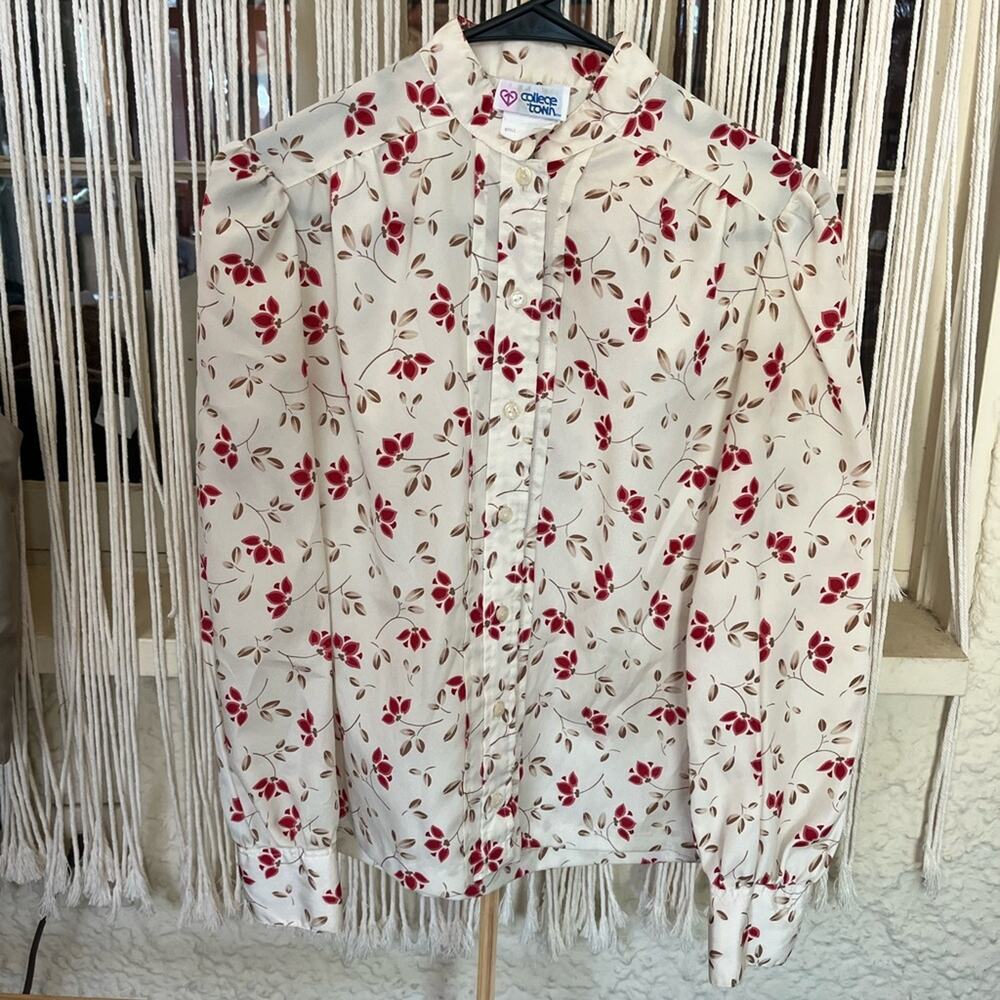 Vintage Floral Button‎ Down (E)